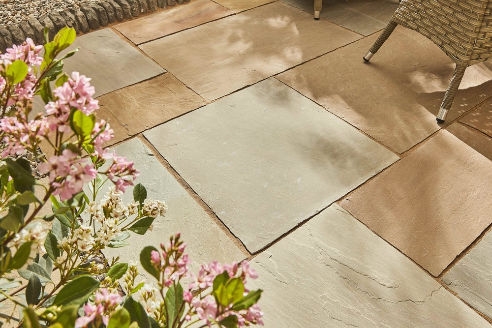 Natural Stone Paving 900x600mm Dakota Pallet Qty : 34 (18.36m2)
